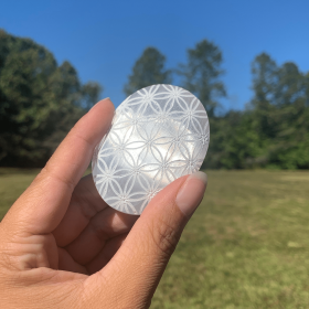 *Selenite | Palmstone | Flower of Life Pattern | 65-70mm