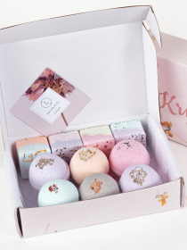 Natural Bath Bombs and Shower Steamers Set - in a Gift Box